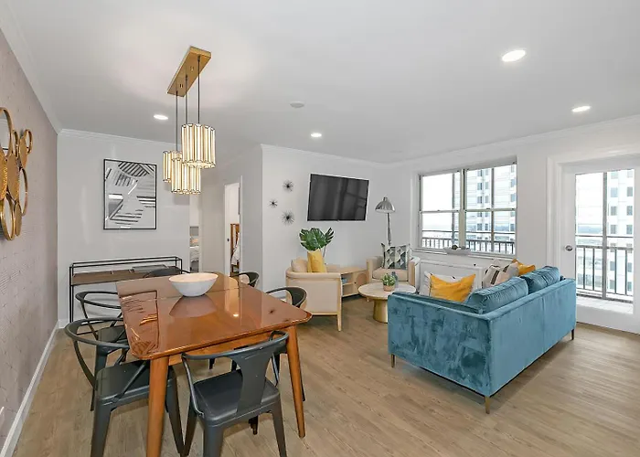 Stayatl Premier 2 Bed Condo W Views!